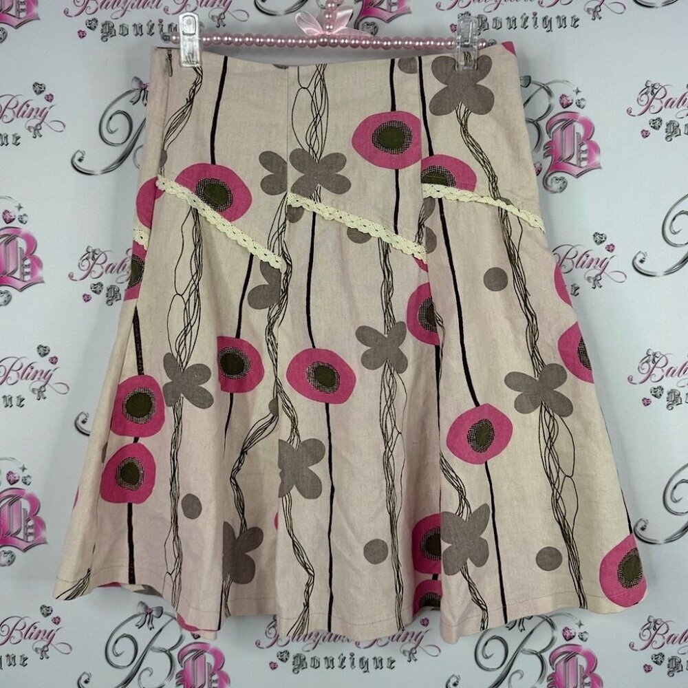 Floral Patterned Skirt ruffle tiered pleated style lace details pink cream